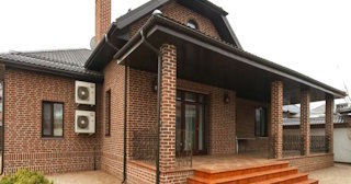 Строительство домов из кирпича с мансардой в Валуйках | от 3617 рублей